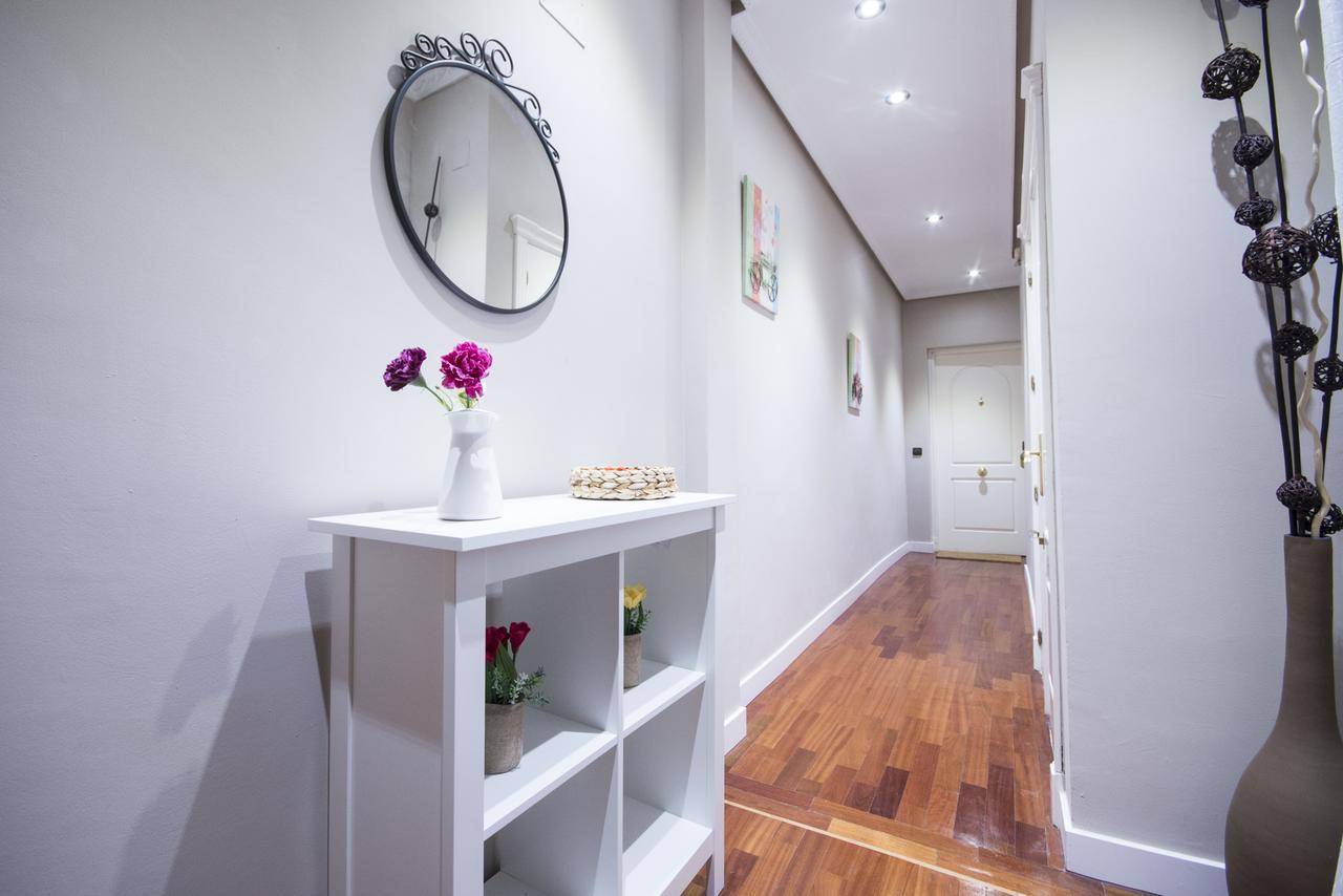 Ferienwohnung Oshun Puerta del Sol Deluxe Madrid Exterior foto